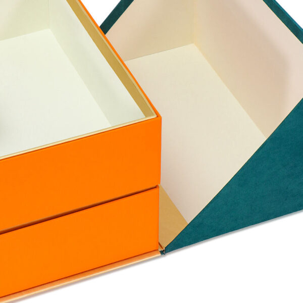Custom Magnetic Snap Shut Boxes - Image 4